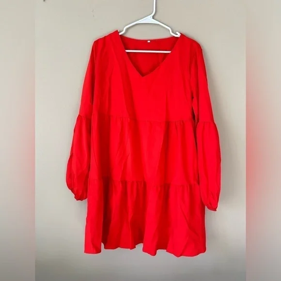 NWOT Women’s Long Sleeved Red Tiered Dress size Medium - Picture 1 of 4